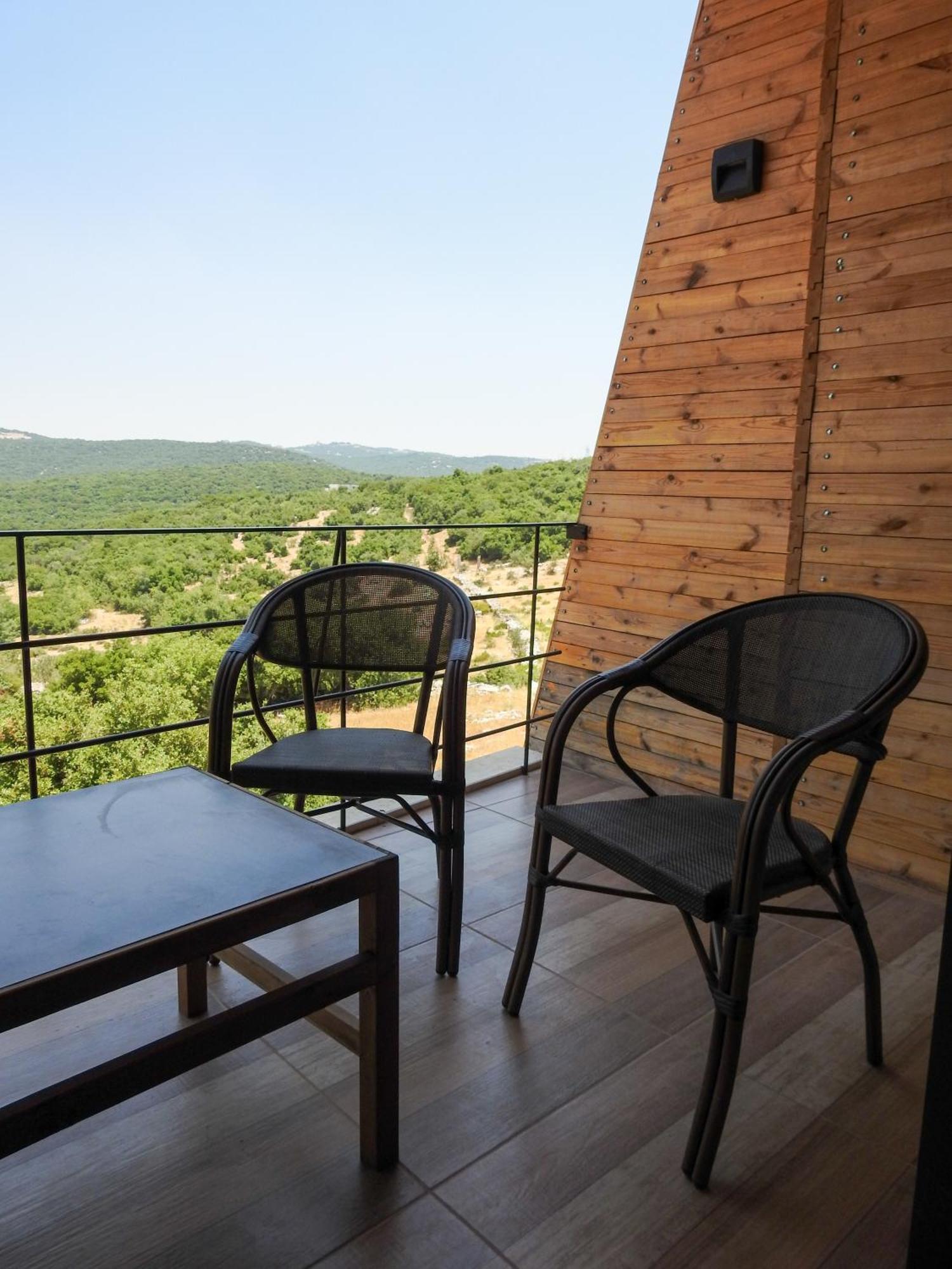 Ajloun Forest Reserve Jarash Luaran gambar